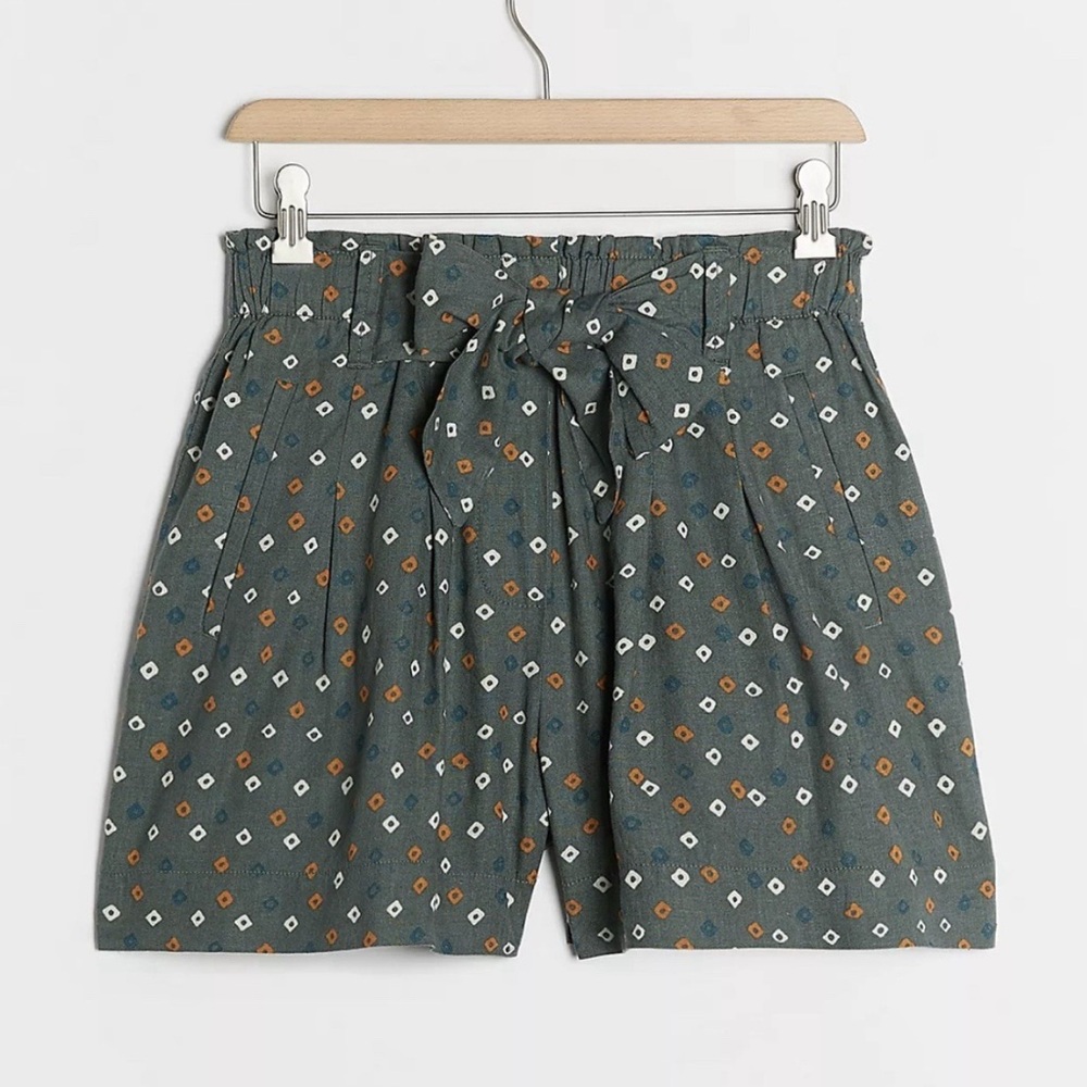 Anthropologie Paperbag Tie Waist High Rise Patterned  Shorts